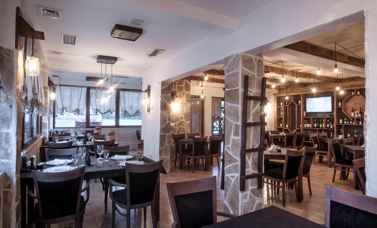 Apartament Danilovgrad Bagian luar foto